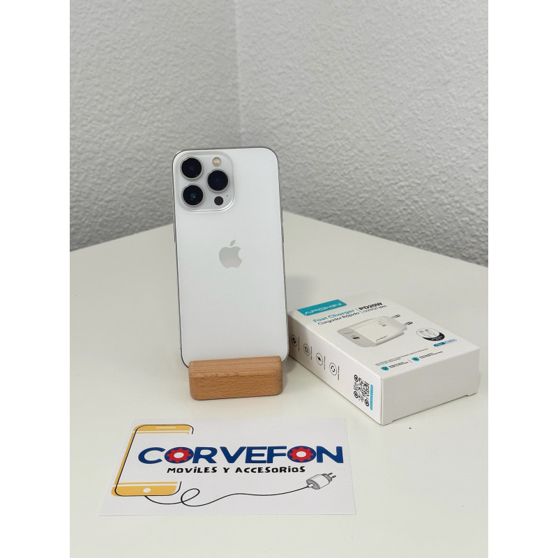 iPhone 13 Pro | Pantalla ProMotion, Chip A15 y Cámara Triple